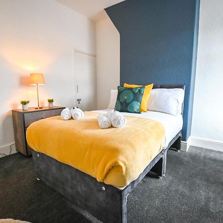 Clarice House By Yourstays, 3 Bedroom House By University Of Staffordshire Stoke-on-Trent Екстериор снимка