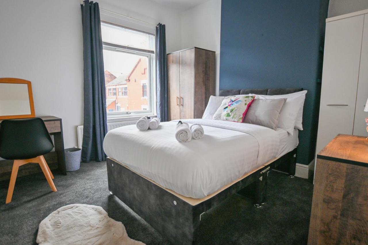 Clarice House By Yourstays, 3 Bedroom House By University Of Staffordshire Stoke-on-Trent Екстериор снимка