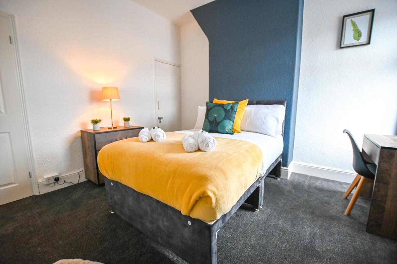 Clarice House By Yourstays, 3 Bedroom House By University Of Staffordshire Stoke-on-Trent Екстериор снимка